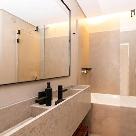 Stylish By Av. Da Liberdade * Lisbon