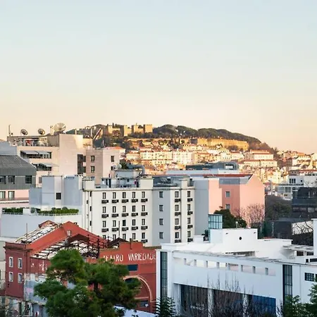 Stylish By Av. Da Liberdade Apartment Lisbon